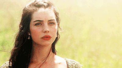 tumblr_ot5z0iBrbx1szrhlao1_400.gif (400×222) Mary Reign Gif, Reign Gif, Adelaide Kane Gif, Adeline Kane, Anastasia Musical, Marie Stuart, Reign Mary, Mary Stuart, Adelaide Kane