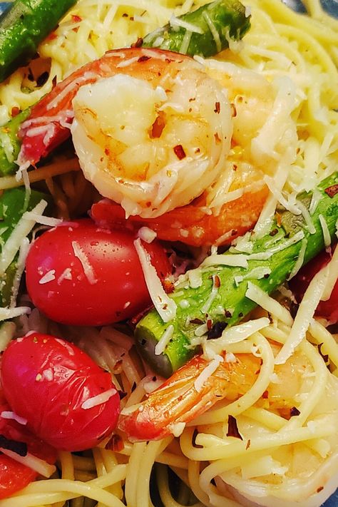 Shrimp Tomatoes Pasta, Shrimp Scampi With Asparagus, Asparagus Shrimp Pasta, Shrimp And Asparagus Recipes, Shrimp Asparagus Pasta Recipes, Scallop Cakes, White Wine Pasta Recipes, Shrimp And Asparagus Pasta, Shrimp Tomato Pasta