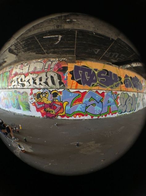 Graffiti Words, Eye Lens, Skater Aesthetic, Graffiti Tagging, Graffiti Style Art, Subway Surfers, Fish Eye Lens, Street Graffiti, Graffiti Wall Art