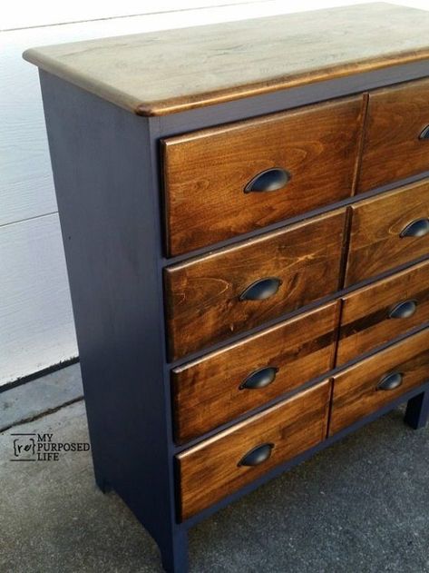 I love two toned furniture projects using dark stain and almost any color. This two toned modified dresser makeover involves navy and Jacobean stain. #MyRepurposedLife #repurposed #furniture #dresser #makeover Stained Dresser, Chest Of Drawers Makeover, Revamp Furniture, Diy Dresser Makeover, Diy Dresser, Furniture Rehab, Furniture Renovation, Refurbished Furniture, Furniture Restoration