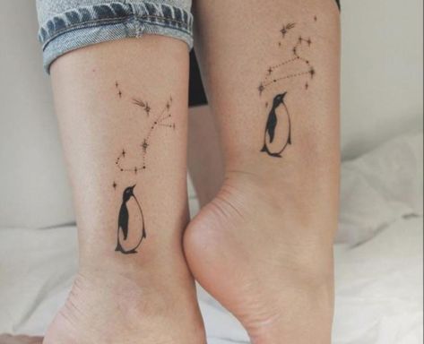 Penguin Tattoo, Single Needle Tattoo, Mommy Tattoos, Tattoo Collection, Friendship Tattoos, Constellation Tattoos, Matching Tattoo, Tat Ideas, Cute Penguins