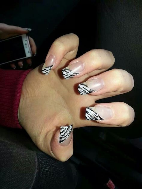 Unghie zebrate Nail Designs, Nails