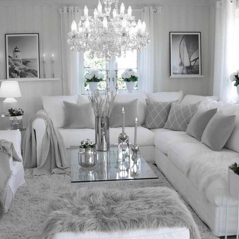 White Silver Living Room Ideas, Fancy White Living Room, Sliver White Living Room, White And Grey Living Room Modern, White And Silver Living Room Decor, White Home Decor Living Rooms, Grey And White Living Room Ideas Modern, Grey And White Living Room Ideas, Silver And White Living Room