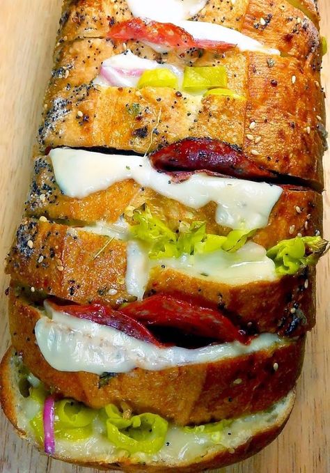 Subs Recipes, Crazy Bread, My Recipe Book, Homemade Sandwich, Light Appetizers, Italian Deli, Deli Sandwiches, Sub Sandwiches, Wrap Sandwiches