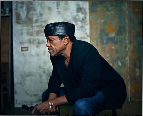 Bobby Womack - The Bravest Man In The Universe Bobby Womack, 9th Wonder, Legendary Singers, Soul Singers, Damon Albarn, Robert Plant, Musical Group, Soul Music, Alzheimers