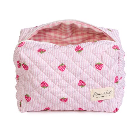 Strawberry Large Makeup Bag Cute Makeup Case, Strawberry Items Aesthetic, Trap Room, Essentials Wishlist, Gingham Interior, Makeup Contouring, Cute Makeup Bag, Mini Makeup Bag, Pink Makeup Bag