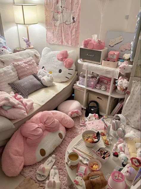 Sanrio my melody themed room Sanrio Bedroom, Sanrio Room, Hello Kitty Room Decor, Hello Kitty Bedroom, Hello Kitty House, Hello Kitty Rooms, Pink Room Decor, Cute Bedroom Ideas, Girly Room