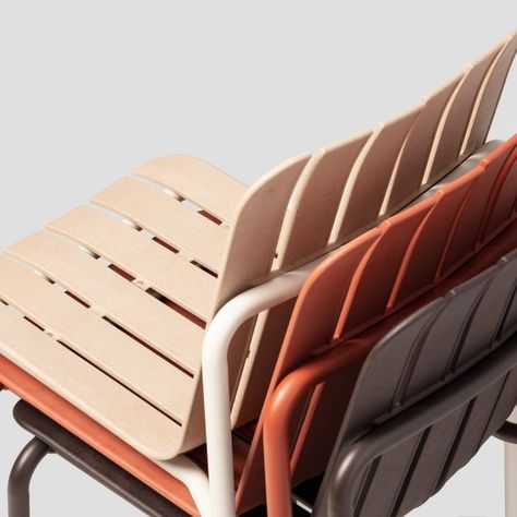 Very Good and Proper Turns Hemp Fiber + Recycled Plastic Into Outdoor Chairs Plastic Chair Design, Outdoor Sling Chair, Recycled Plastic Products, Flatpack Furniture, Molded Chair, Hemp Fiber, Flat Pack Furniture, Recycled Plastic Furniture, Plastic Products