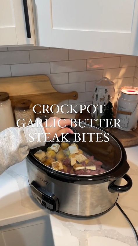 Crockpot Garlic Butter Steak Bites With Potatoes And Green Beans, Garlic Butter Steak Bites Crockpot With Potatoes, Beef Cubes Crockpot Recipes, Garlic Beef Tips Crock Pot, Crockpot Meat And Potatoes, Crock Pot Recipes With Potatoes, Crockpot Recipes Steak And Potatoes, Garlic Butter Steak And Potatoes Crock Pot, Meat And Potatoes Crockpot