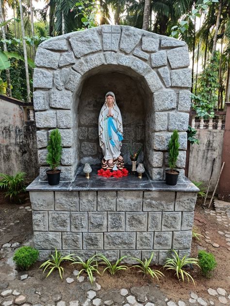 Grotto design Grotto Design Ideas, Grotto Design, Mary Garden, Front Yard Decor, Wall Unit Designs, Prayer Garden, Cement Design, Prayer Corner, Mobile Home Porch