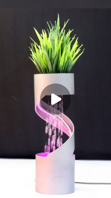 Simple Water Fountain, Homemade Waterfall, Homemade Water Fountains, Technology Diy, Art Crafts, Water Fountain, Led Bulb, Make It Simple, Life Hacks