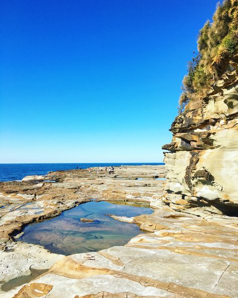 Wish I was here today 💙 Avoca Beach, Central Coast NSW Australia. Beach and rockpool heaven! [©Tiny Giraffe] Caravaning Australia, Avoca Beach, Gcse Textiles, Australia Beach, Australian Landscape, I Was Here, New South Wales Australia, Rock Pools, Nsw Australia