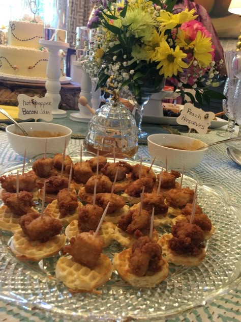 Bee Themed Gender Reveal Food Ideas, What Will It Bee Food Ideas, Bay Bee Shower Ideas, Honey Bee Gender Reveal Food, Bee Themed Appetizers, Bee Themed Finger Foods, Honey Bee Baby Shower Ideas Girl, Bee Theme Gender Reveal Party Food, Boho Bee Baby Shower Ideas