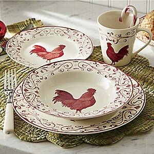 Country red rooster dinnerware from seventh avenue Rooster Kitchen Decor, Rooster Plates, Chicken Kitchen, Country Rooster, Rooster Kitchen, Rooster Decor, Chicken Decor, Country Door, Red Rooster