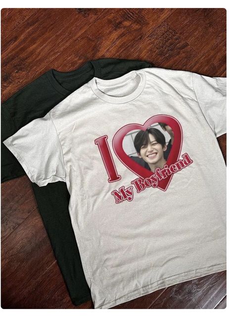 I Heart My Bf Shirt, I Love My Boyfriend Shirt, Boyfriend Jungkook, Boyfriend Girlfriend Shirts, Skz Concert, Boyfriend Kpop, Boyfriend Tshirt, Girlfriend Shirt, Kpop Tshirt