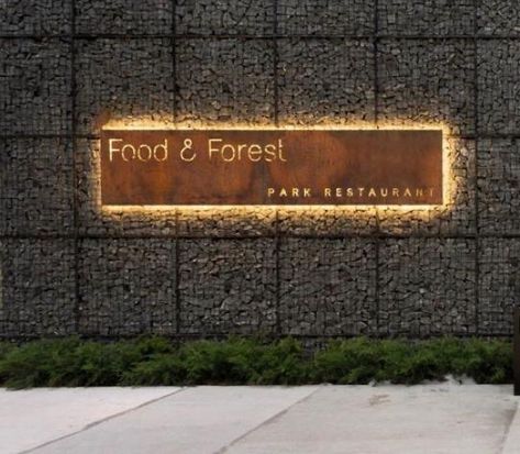 Modern Outdoor Signage, Business Outdoor Signage, Sinages Design Outdoor, Corten Signage, Signage Design Outdoor Entrance, Corten Steel Signage, Bronze Signage, Exterior Signage Design, Rustic Signage