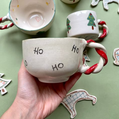 Handmade ceramic mug 🤍 350ml handmade ceramic mug with handle. *Products may differ from each other as they are handmade. Handmade Crafts For Christmas, Xmas Mugs, Christmas Mug Diy, Christmas Mugs Diy, Mug Ceramic Ideas, Ceramics Christmas, Christmas Mug Ceramic, Christmas Ceramic Mug, Hand Made Mug