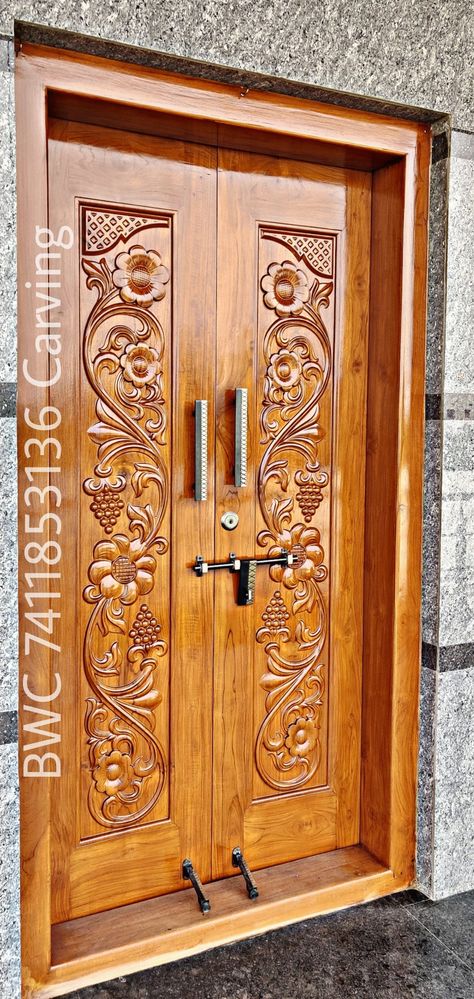 Single Wooden Door Design, Dubble Door Design, Main Doors Wooden Design, Wooden Main Door Design Double, Sefti Door Design Modern, Double Door Design Wood Modern, Wooden Double Front Doors Entrance, Teak Wood Double Door Design, Front Double Door Design Wood