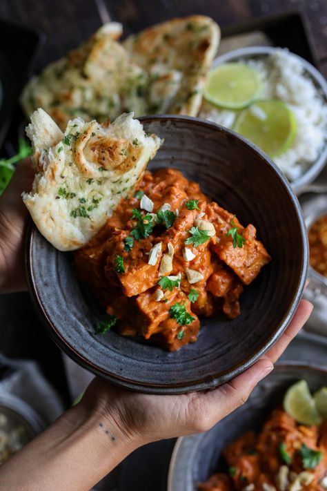 Pick Up Limes: Quick Tofu Tikka Masala Quick Tofu, Tofu Tikka Masala, 20 Min Meal, Tofu Tikka, Cooking Master, Vegan Naan, Cute Dinner, Romantic Breakfast, Fasting Recipes