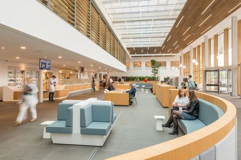 Academic Office, Work Office Design, Hospital Design Architecture, Educational Architecture, Healthcare Interior Design, Modern Hospital, Lobby Interior Design, Hospital Architecture, Interior Design Portfolios