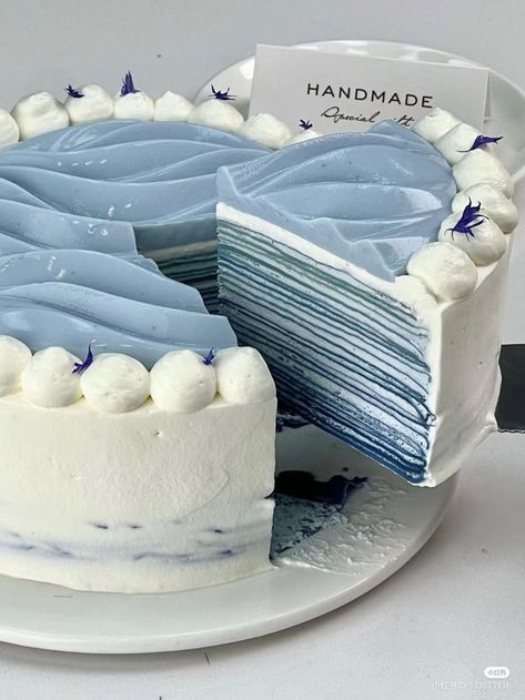 Posts liked by Jay Bubbles L. Skarsgård (@shakethespears) / X Teal Cake, Blue Desserts, Mini Cakes Birthday, Jelly Cake, Light Blue Aesthetic, Blue Cakes, Blue Food, Kawaii Food, Cute Desserts