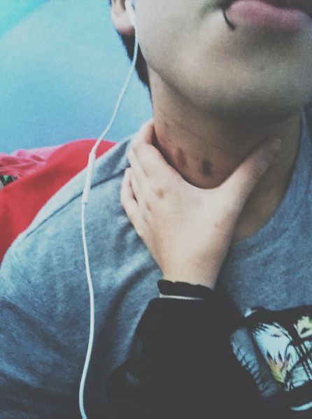 Biting Boyfriend, Love Bites Hickey For Boys, Love Bite Boyfriend, Kiss Boy, Tongue Kissing, Love Bites, Boyfriend Goals, Love U, Kiss