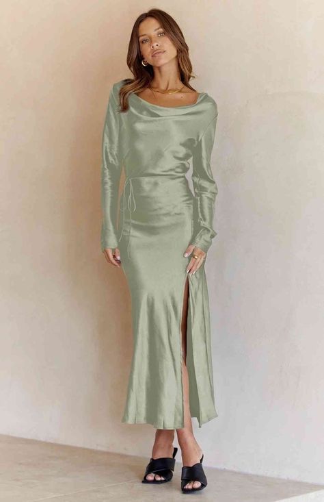 🌸 Elevate your Summer Wardrobe with Cowl Neck Long Sleeve Maxi Dress from TRENDMELO! 🌸 Shop now at https://trendmelo.com/products/cowl-neck-long-sleeve-maxi-dress and embrace the latest Summer trends on https://trendmelo.com . Explore and shop women's trendy clothing and fashion accessories today. Shop Trendmelo for quality products from the US. #SummerFashion #SummerStyle #SummerTrends #SummerOutfits #Trendmelo #SpringFashion #SpringStyle #SpringTrends #SpringOutfits #OOTD #TrendmeloTrends ... Cocktail Outfits, Green Drapes, Cowl Neck Long Sleeve, Saint John, Sleeve Maxi Dress, Midi Dress With Sleeves, Long Sleeve Maxi, Formal Looks, Style Chic