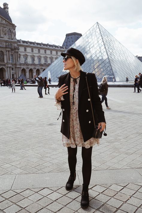 When In Doubt, What To Wear In Paris | Damsel In Dior Paris November Fashion, Outfits To Wear In Italy In October, October Paris Outfits, Paris In Fall Outfits, Paris October Outfit, Paris In November Outfits, Paris In October Outfits, Paris Autumn Outfit, Fall Paris Outfits