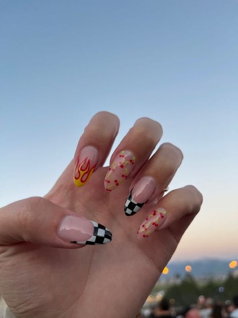 Hot Wheels Nails, Nails For Disneyland, Nascar Nails, F1 Nails, Racing Nails, Grey Acrylic Nails, Natural Nail Designs, Queen Nails, Hello Nails