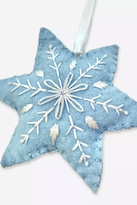 Blue Floral Snowflake Ornament Easy Craft Pattern - DMC Felt Snowflake Pattern Templates, Snowflake Embroidery Ornament, Embroidered Snowflake Ornament, Blue Felt Christmas Ornaments, Diy Felt Ornaments Patterns, Felt Snowflake Pattern, Felt Ornaments Patterns Free Diy Crafts, Snowflake Felt Ornament, Felt Snowflake Ornament