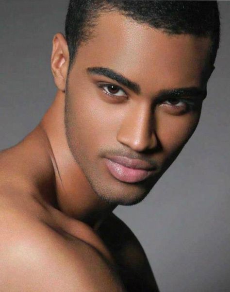 Beauty of the Black Male Male Makeup Natural, Tumblr Face, Corrective Makeup, Long Hair Beard, Black Male Models, Casual Makeup, Theatrical Makeup, Natural Man, Male Makeup