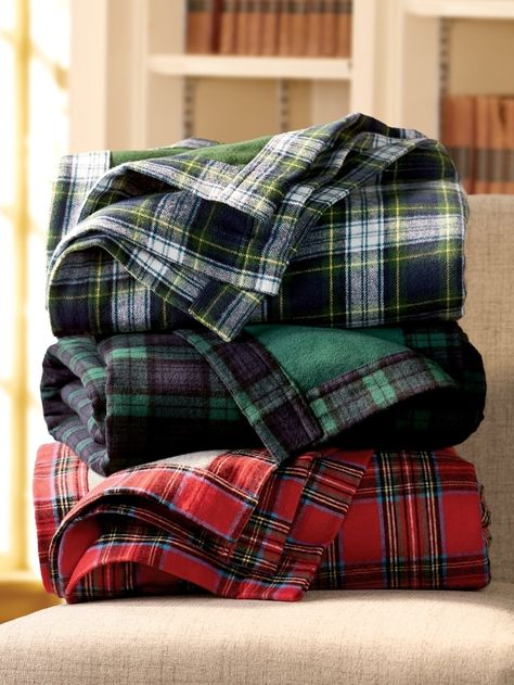 Neo Grunge, Comfortable Bedding, Queen Size Blanket, Vintage Bandana, Flannel Bedding, Vermont Country Store, Tokyo Street Fashion, Plaid Throw, Plaid Shirts