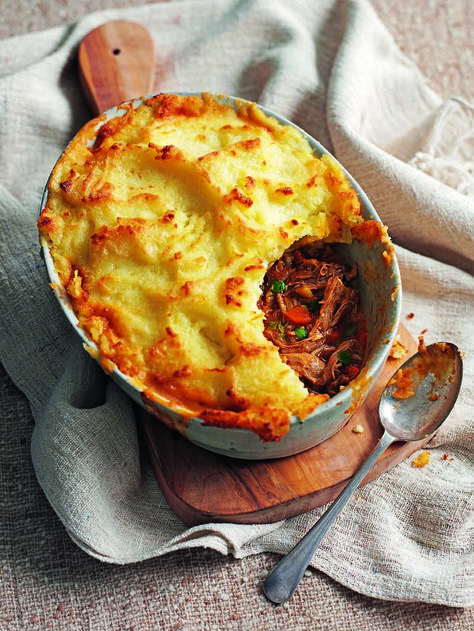 Lamb Shepherds Pie Recipe, Leftover Lamb Recipes, Lamb Shepherds Pie, Wedding Barbecue, Butter Beans Recipe, Leftover Lamb, Honey Barbecue Sauce, Slow Roast Lamb, Honey Barbecue