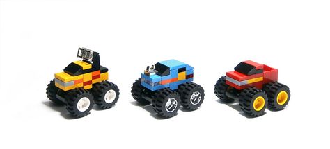 Three small monster trucks Lego Car Instructions, Lego Monster Truck, Lego Police Car, Lego Bed, Lego Monster, Lego Microscale, Minecraft Lego, Micro Lego, Lego Micro