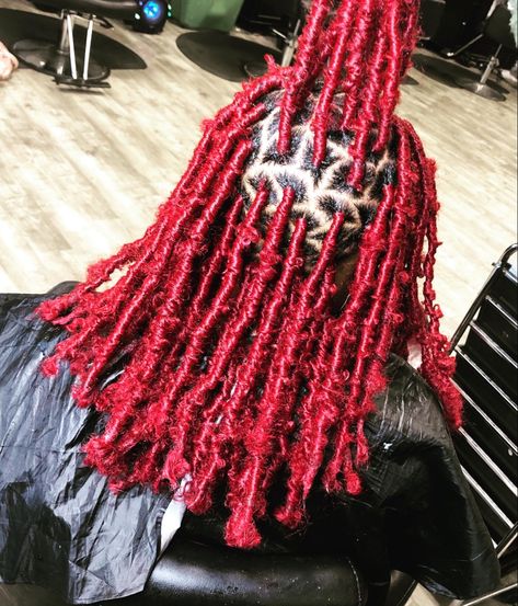 Red Butterfly Locs Bob, Red Butterfly Locs, Red Soft Locs, Faux Locs Long, Red Faux Locs, Small Box Braids Hairstyles, Braided Hairstyles For School, Black Hair 90s, Summer Braids