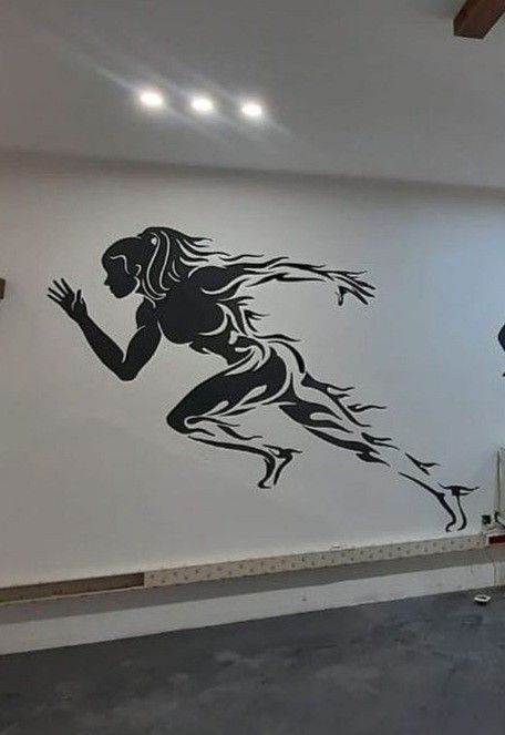 Mini Home Gym Ideas Small Spaces, Gym Wall Painting Ideas, Gym Wall Painting, Gym Murals, Gym Graphics, Gym Mood, Gym Mural Wall Art, Gym Graphic Design Wall Art, Gym Graffiti Fitness Murals