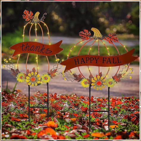 Juegoal 2 Pack Solar Lighted Metal Pumpkin Stakes, Thanksgiving Yard Stakes, Solar Powered Thanks Pumpkins Happy Fall Outdoor Garden Decorations, Light Up Yard Signs Stake Autumn Figurine Decor Front Yard Fall Decor, Fall Lawn, Outdoor Fall Decor Ideas, Outdoor Thanksgiving, Fall Garden Decor, Front Yard Decor, Metal Welcome Sign, Pumpkin Garden, Metal Pumpkins