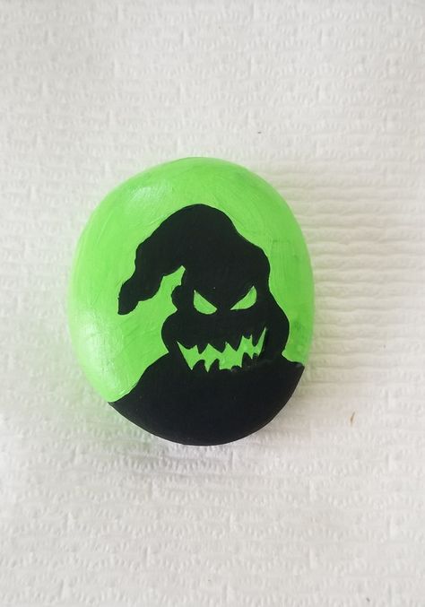 Pumpkin Painting Oogie Boogie, Nightmare Before Christmas Rock Painting, Funny Rock Painting Ideas, Oogie Boogie Nightmare Before Christmas, Boogie Nightmare Before Christmas, Halloween Jewellery, Canvas Inspiration, Garden Rocks, Stone Paint