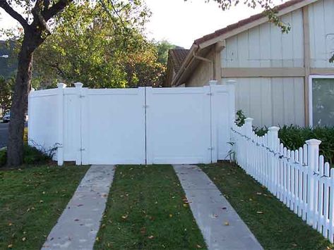 Vinyl Double Swing Gate Design Ideas, Pictures | Vinyl Concepts Vinyl Fence Double Gate Ideas, Double Fence Ideas, Vinyl Fence Gate Ideas, Vinyl Gates Ideas, Driveway Gates Ideas, Sliding Fence Gate, Backyard Revamp, Sliding Fence, Vinyl Fence Gate