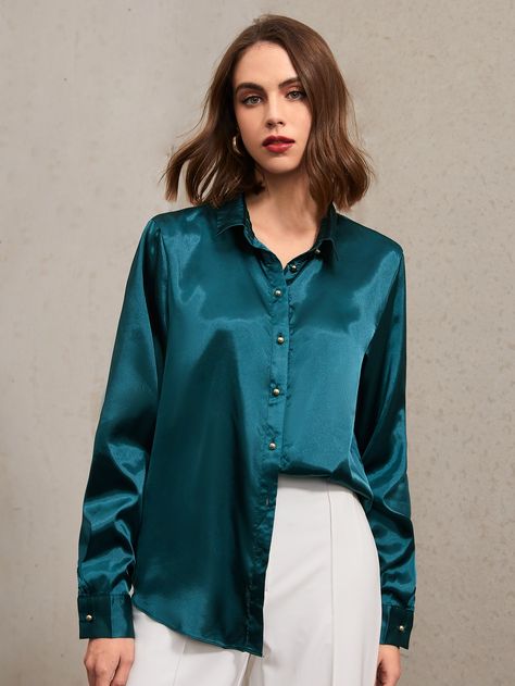 Turquoise Shirt Outfit, Teal Shirt Outfit, Satin Shirt Outfit, Silk Shirt Style, Dramatic Clothes, Green Silk Shirt, Blue Work Shirt, Turquoise Clothes, Teal Outfits