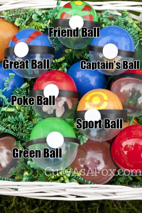 Every once in awhile I get a spark of an idea and it just won't leave me alone. That's what happened with today's post for a Pokémon Poke ball hunt. Think of it as a cross between Pokemon and an Easter Egg hunt. The great thing about this though, is that you... #diypokeball #diypokeball #pokeball Diy Pokeball That Opens, Pokeball Diy, Pokemon Easter Eggs, Diy Pokeball, Pokemon Hunt, Pikachu Halloween Costume, Pokemon Eggs, Pokemon Themed Party, Pokémon Birthday