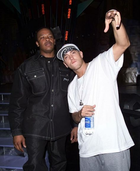 Eminem And Dr Dre, Eminem Dr Dre, Chica Hip Hop, Eminem Style, Eminem Wallpapers, Eminem Photos, Eminem Rap, Eminem Slim Shady, The Real Slim Shady