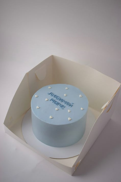 Simple Birthday Cake Designs, Birthday Cake For Boyfriend, 22nd Birthday Cakes, 12th Birthday Cake, Blue Birthday Cakes, Small Birthday Cakes, Cake For Boyfriend, Chicken Cake, Unique Birthday Cakes