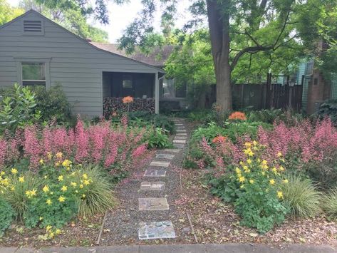 Mulched Backyard Landscaping, Water Free Landscaping, Water Free Landscaping Front Yards, Front Yard Low Water Landscape, Lawn Free Garden, Mulched Front Yard, Pacific Northwest Landscaping Ideas Front Yards, Pollinator Front Yard, Front Yard No Grass Landscaping