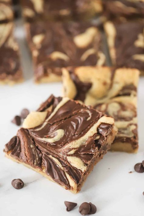 Chocolate Dessert Bars Recipes, Bar Cookies 9x13, Chocolate Bar Cookies, Chocolate Swirl Cookies, Chocolate Dessert Bar, Vanilla Bars, Swirl Brownies, Chocolate Chip Bars, Square Recipes