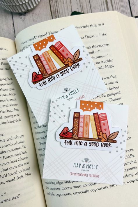 An cute illustrated magnetic bookmark that boasts cozy, fall vibes! Fall Into A Good Book, Christmas Bookmark, Book Bookmark, Bookmark Design, Cozy Fall Vibes, Stacking Dolls, Stationary Ideas, Easy Doodle, Stickers Ideas