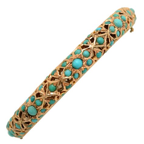 Gold and Turquoise Bangle Bracelet Vintage Gold Bangles, Turquoise Jewelry Gold, Turquoise Bangle, Antique Bangles, Gold Jewellry, Daisy Jones, Yellow Gold Bangle, Antique Bracelets, Yellow Gold Jewelry