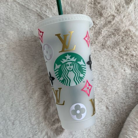 Starbucks Cup Template, Starbucks Becher, Cup Business, Cup Template, Starbucks Cup Art, Shirt Decals, Disney Cups, Personalized Starbucks Cup, Custom Starbucks Cup