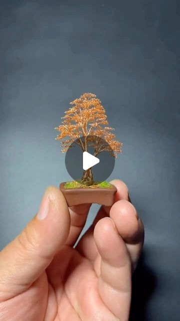 Bonsai Wire, Mini Bonsai, Mini Craft, Miniature Crafts, Recycled Art, Homemade Crafts, Recycled Crafts, Bonsai Tree, Recycled Materials