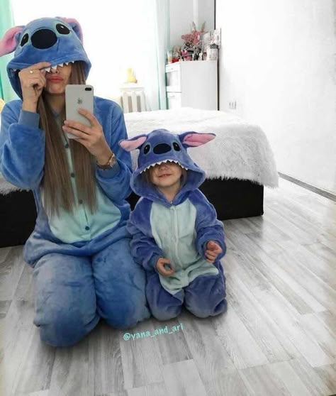 One Piece Halloween Costume, Hale Family, Matching Baby Outfits, One Piece Halloween, Adult Onesie Pajamas, Addicted Series, Cute Matching, Onesie Pajamas, Matching Baby